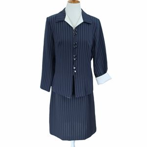 SPAGO COLLECTION 2 PIECE PINSTRIPE SET SIZE 12